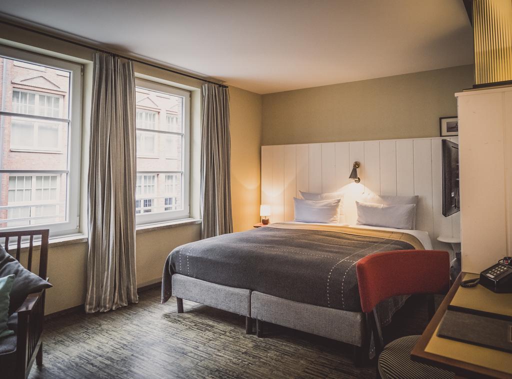 Henri Hotel Hamburg Downtown Exterior foto